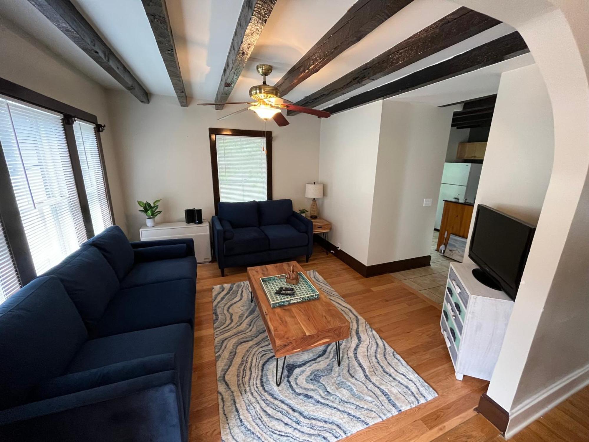 Cozy 3Br Beach House By The Sea โอลด์ออร์ชาร์ดบีช ภายนอก รูปภาพ